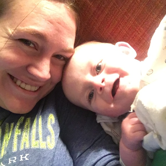 Meet your Posher, Linsey - Picture 3 of 4